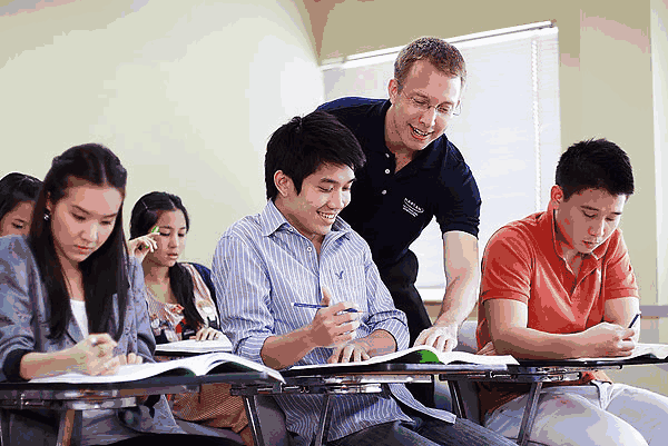 CFA考试通过率_金融英语考试难吗_CFA英语学习技巧