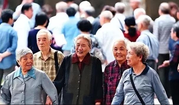 我国人口众多却有焦虑问题，老龄化严重传统制造业缺人力？