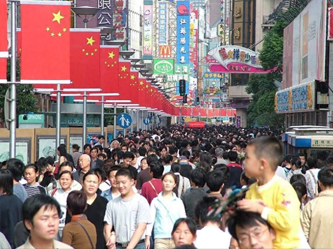 生育率下降影响_中国人口老龄化问题_为什么劳动力成本会上涨