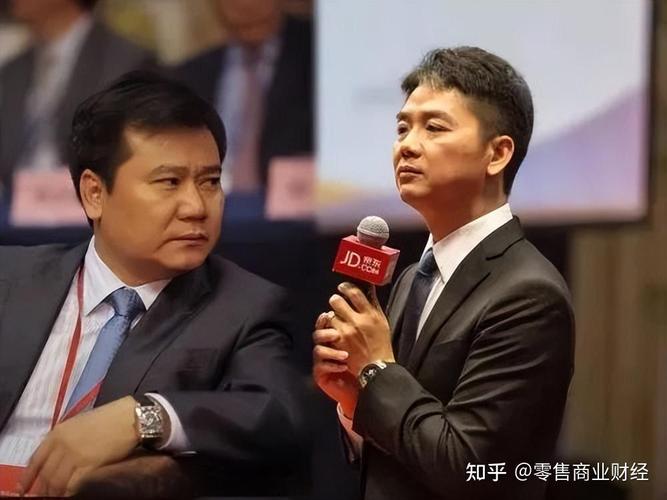 张近东电商转型挑战_苏宁易购与京东商城价格战_京东和苏宁市值