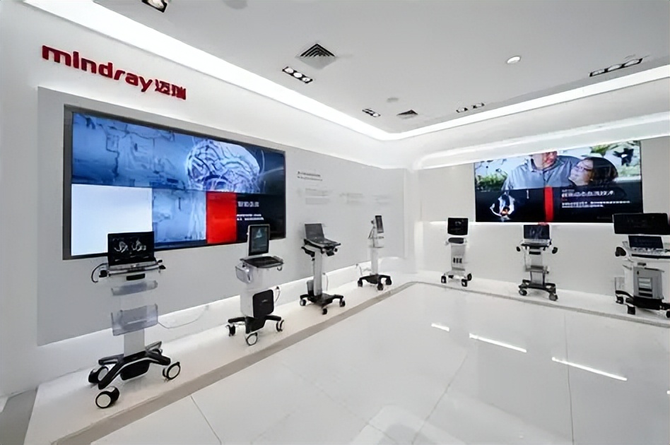 中国新经济行业龙头_新股民能买创业板吗_AI算力市场头部效应