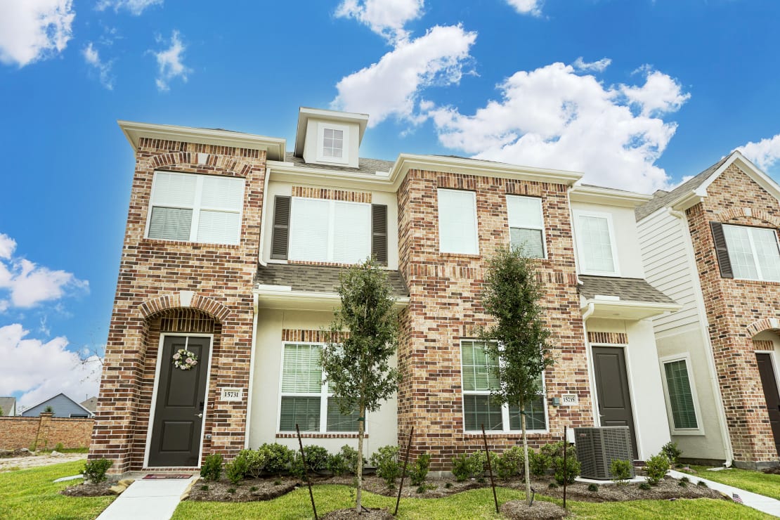 1031房产置换_云桥资管全产业链服务_何为资产管理公司